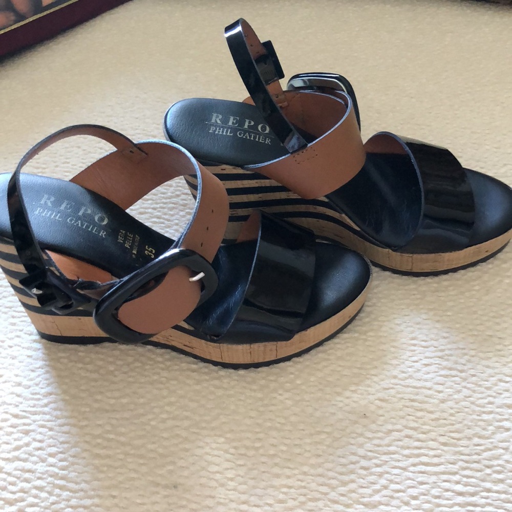 Italian Black brown leather patent leather and cork sandals from Italy
